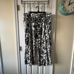 Knox Rose Monochrome Floral Pants